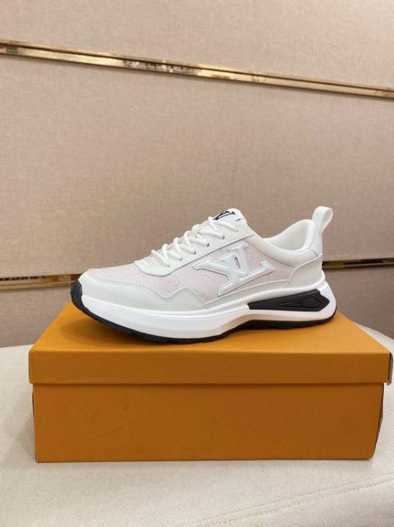 Picture of Louis Vuitton Shoes _SKULVsz38-46hnh071717407